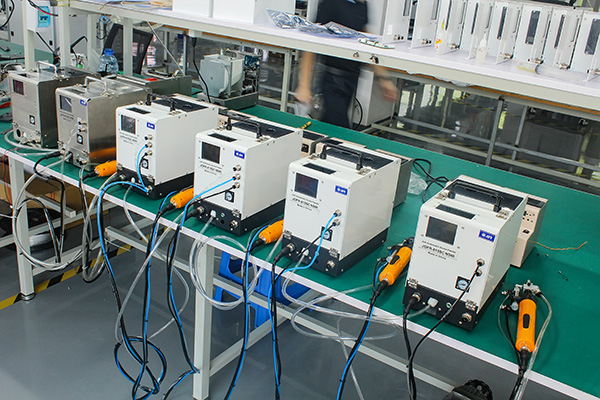 全自動鎖螺絲機(jī)廠家哪家好，選堅豐電子